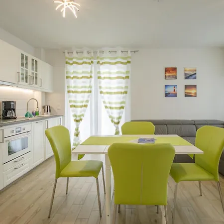 Mistretta Apartment *